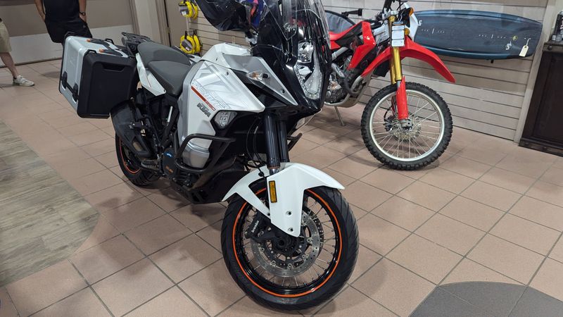 2016 KTM SUPER ADVENTURE 1290Image 3