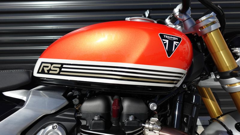 New 2025 Triumph Speed Twin 1200 RS Base 