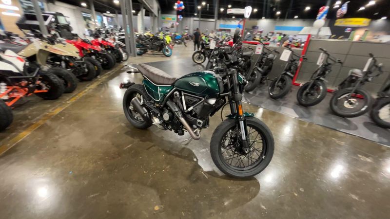 New 2027 Ducati SCRAMBLER 800 NIGHTSHIFT Image 2