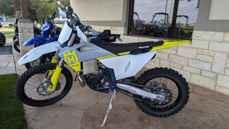 2023 HUSQVARNA TX300Image 1