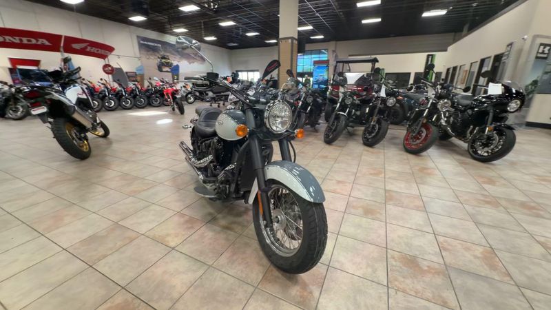 Used 2024 Kawasaki VULCAN 900 CLASSIC Image 3