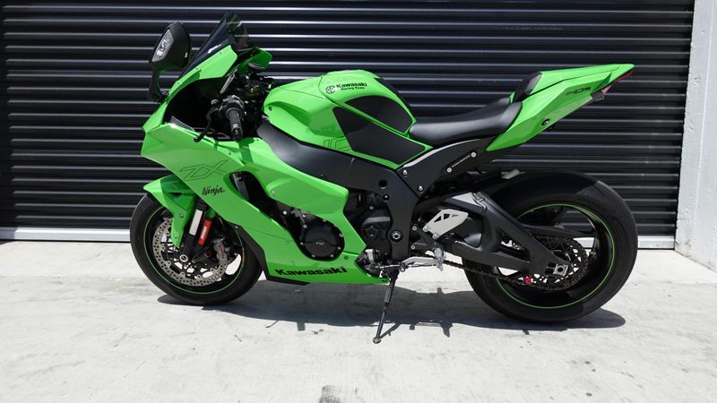 Used 2024 Kawasaki Ninja ZX10RR Base 