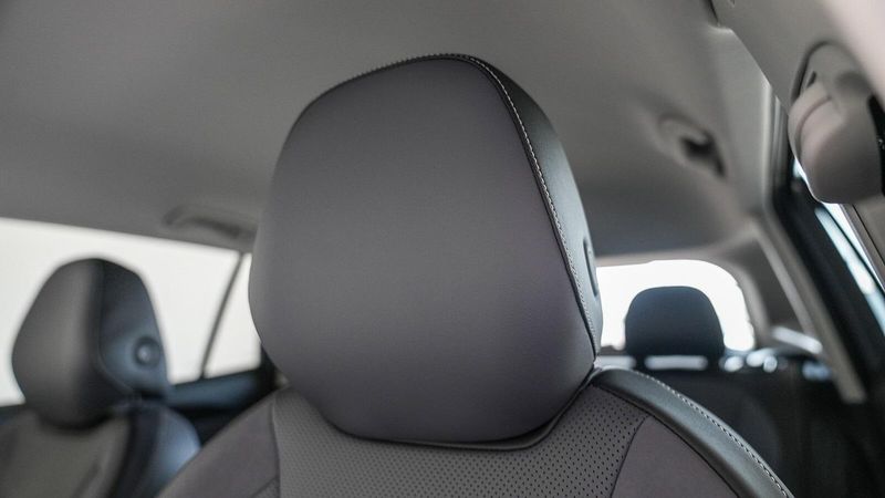 New 2025 Volkswagen Tiguan 2.0T SEImage 25