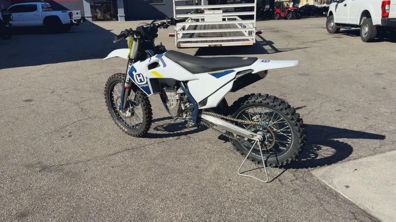 Used 2022 Husqvarna FC450 Image 6