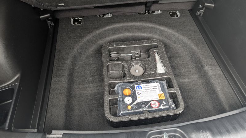 Used 2023 Jeep Compass AltitudeImage 17