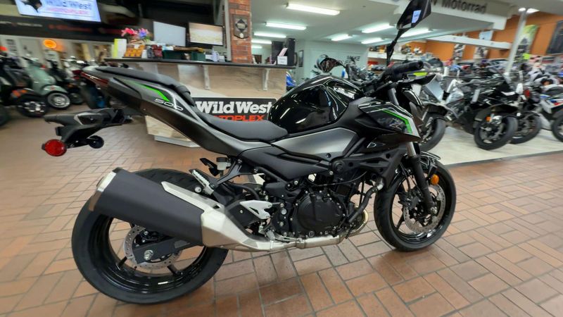 New 2025 Kawasaki Z500 ABS Inventory for Sale | Katy, TX
