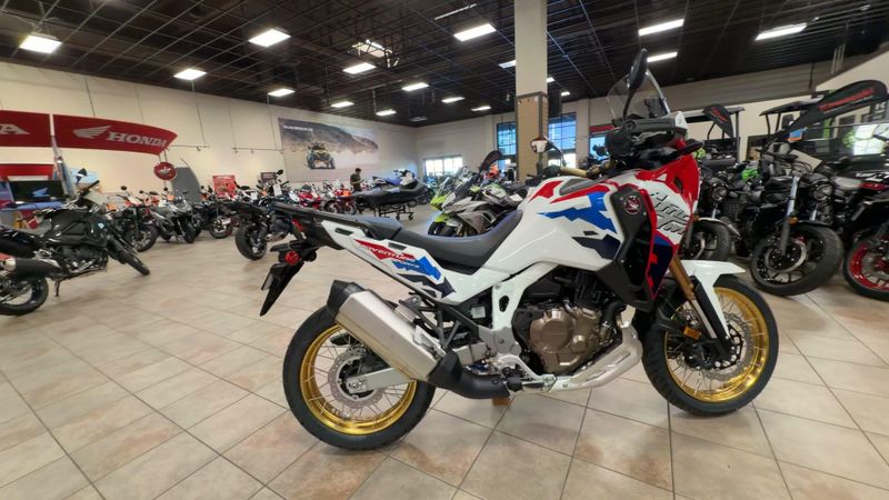 New 2026 Honda AFRICA TWIN ADV SP ES Image 2