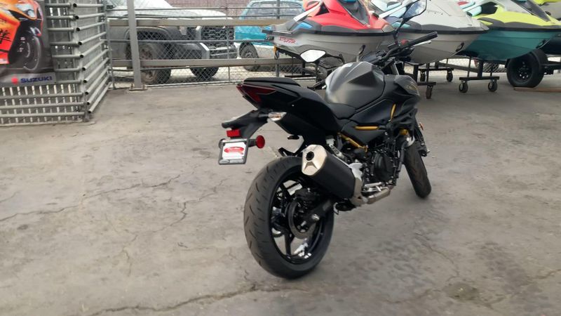 New 2026 Kawasaki Z500 ABS Image 8