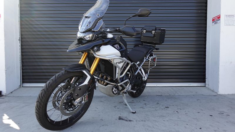 New 2025 Triumph Tiger 900 Rally Pro 