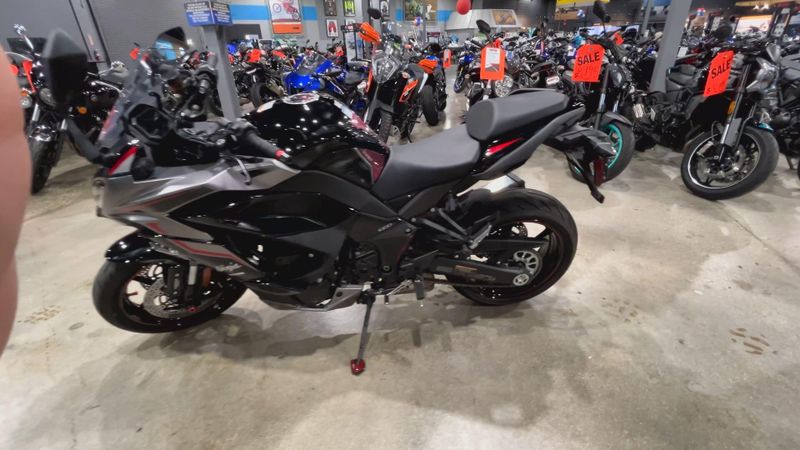 Used 2024 Kawasaki NINJA 1000SX ABS Image 5