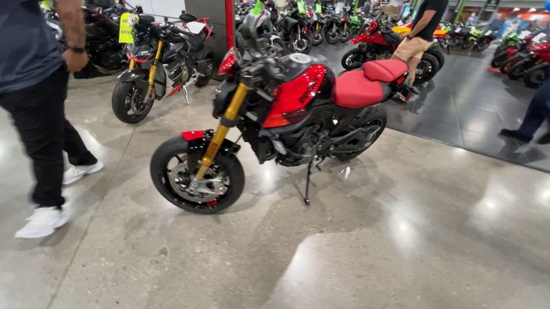 New 2026 Ducati MONSTER SP Image 4