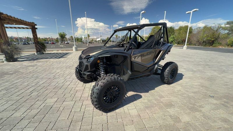 New 2026 Honda TALON1000R FOX LIVE VALVE Image 5