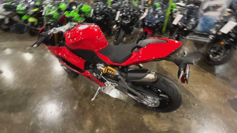 New 2026 Ducati PANIGALE V2 S 896 Image 6