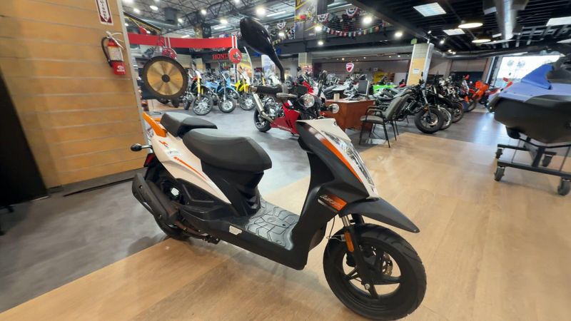 Used 2022 Kymco SUPER 8 150X Image 6