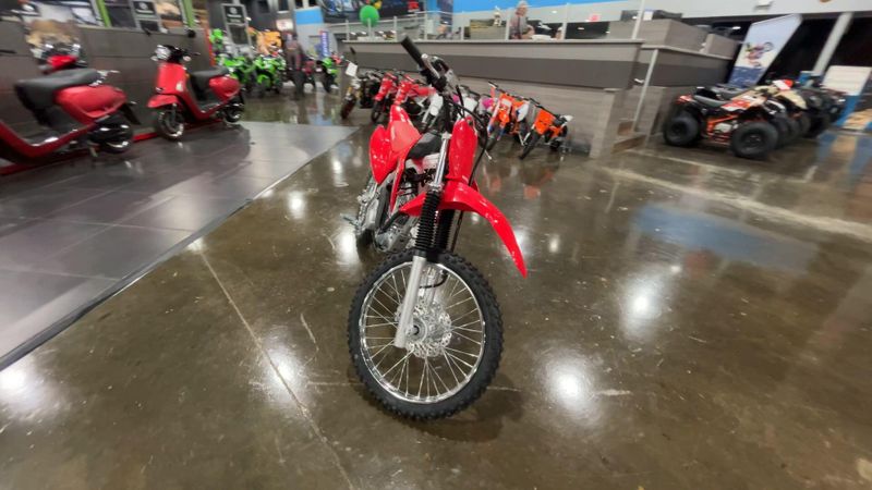 2025 Honda CRF125F BIG WHEEL  in a RED exterior color. Del Amo Motorsports of Redondo Beach (424) 390-7811 delamomotorsports.com 
