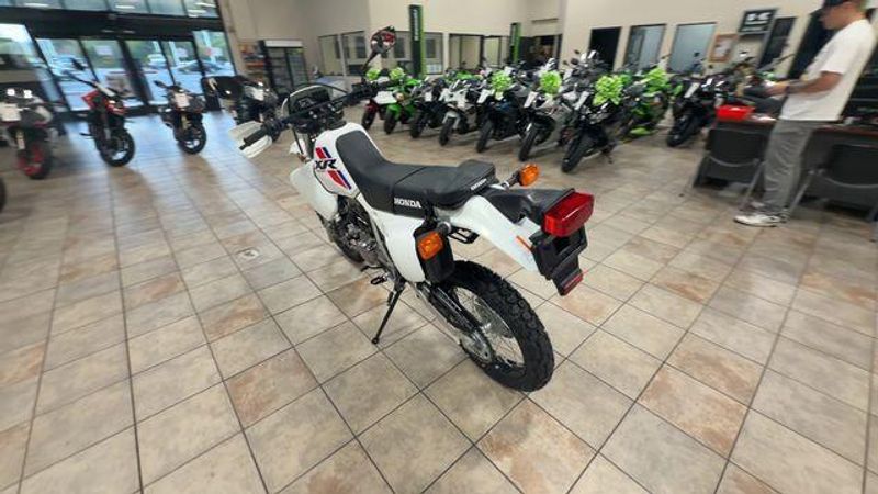New 2025 Honda XR650L Image 2