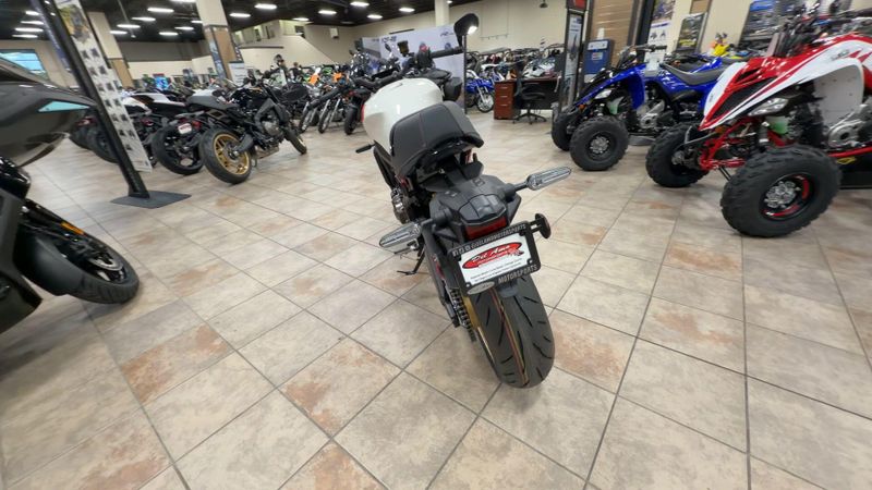 New 2026 Yamaha XSR900 Image 7