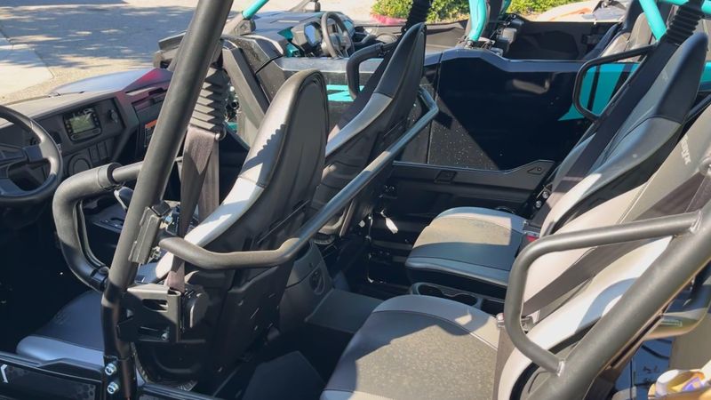 New 2025 Kawasaki TERYX4 S LE Image 5