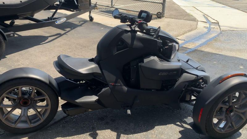 2023 Can-Am F1PC  in a BLACK/ CUSTOM exterior color. Del Amo Motorsports of Long Beach (562) 362-3160 delamomotorsports.com 