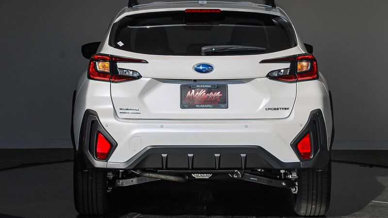 2025 Subaru Crosstrek LimitedImage 3