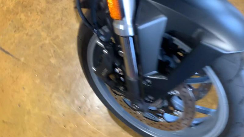 New 2024 Suzuki GSX-8S Image 4