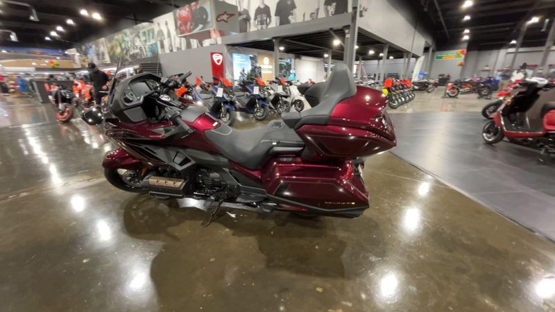 2025 Honda GOLDWING TOUR AIR BAG DCT  in a BORDEAUX RED METALLIC exterior color. Del Amo Motorsports of Redondo Beach (424) 390-7811 delamomotorsports.com 