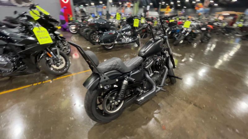 Used 2021 Harley-Davidson SPORTSTER IRON 883 Image 8