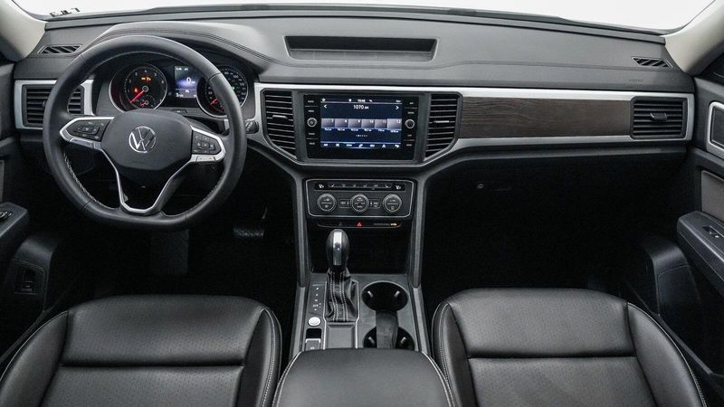 Used 2021 Volkswagen Atlas 3.6L V6 SE w/TechnologyImage 12