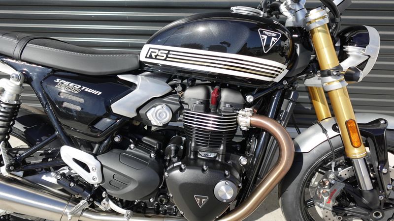 New 2025 Triumph Speed Twin 1200 RS Base 