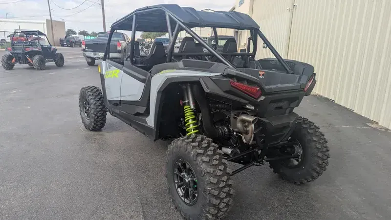 2025 Polaris RZR XP 4 1000 ULTIMATE STORM GRAYImage 17