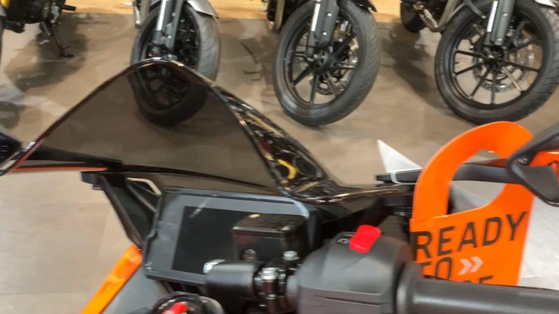 New 2024 KTM RC 390 Image 3