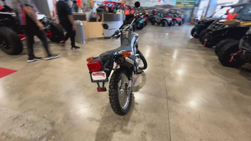 2022 Yamaha XT250 CA Image 7