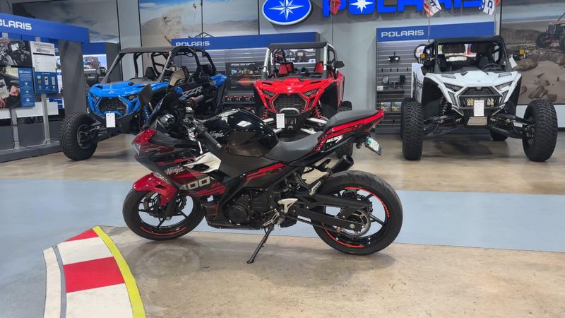 Used 2021 Kawasaki NINJA 400 ABS Image 5