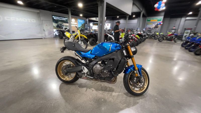 Used 2023 Yamaha XSR900 Image 2