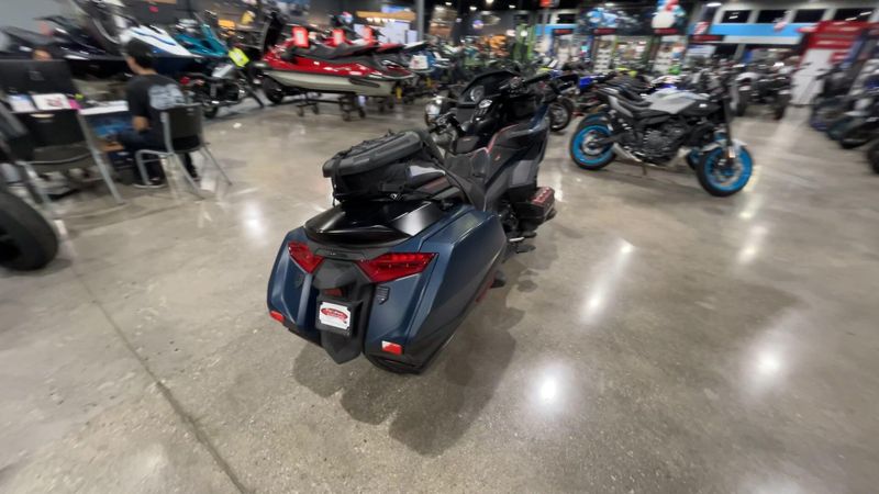 Used 2022 Honda Goldwing Image 7
