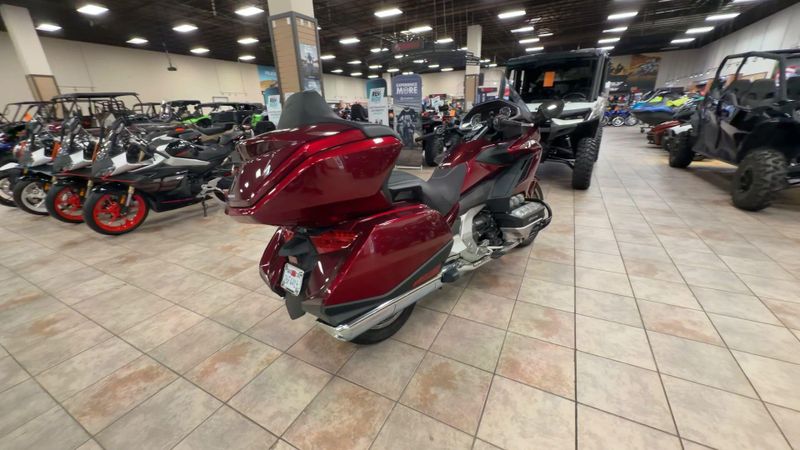 Used 2023 Honda GOLD WING TOUR Image 8