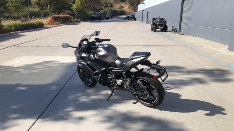 Used 2021 Kawasaki NINJA 650 Image 8