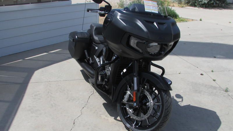 NEW 2025 INDIAN MOTORCYCLE CHALLENGER DARK HORSE 112 RA 49ST Image 2