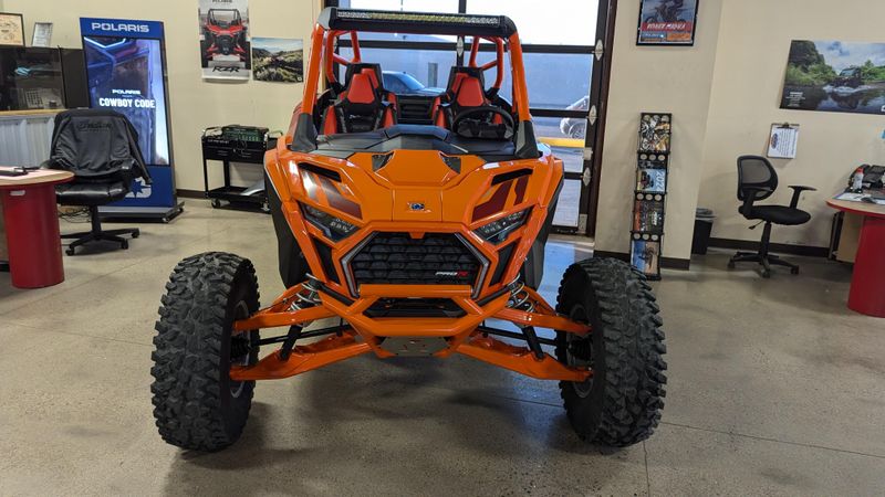 2025 Polaris RZR PRO R 4 FACTORYARMORED EDITION ORANGE BURST AND MATTE MARMALADE ORANGE Image 5