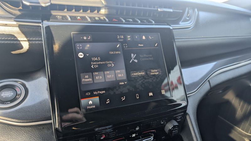 Used 2021 Jeep Grand Cherokee L AltitudeImage 21