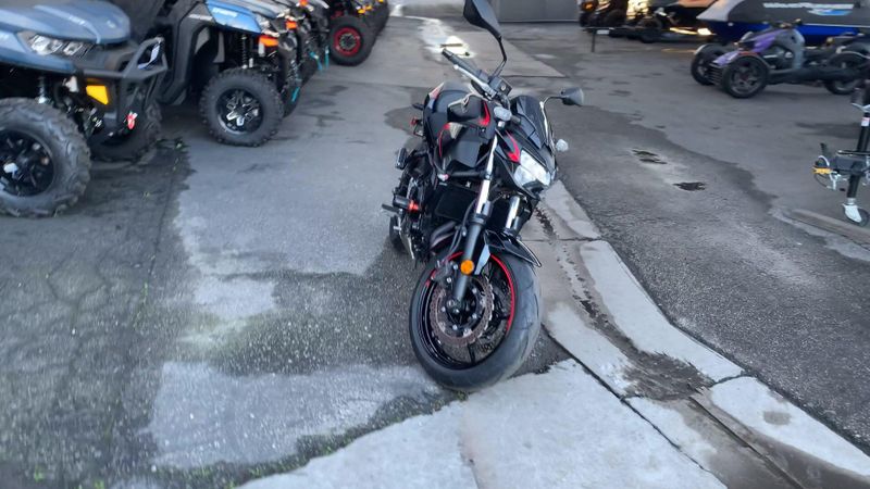 Used 2023 Kawasaki Z650 Base Image 3