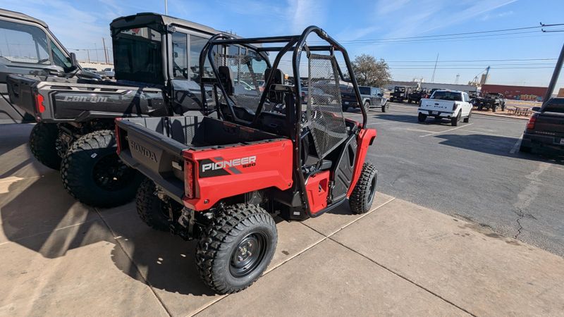 2025 Honda PIONEER 520 HERO REDImage 5