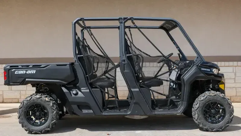 2025 Can-Am DEFENDER MAX DPS HD9 STEALTH BLACKImage 7