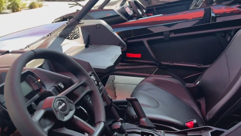 New 2026 Can-Am MAVERICK X3 MAX RS TURBO Image 2