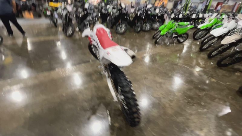 New 2026 Yamaha YZ250F 70TH ANNIVERSARY EDITION Image 7