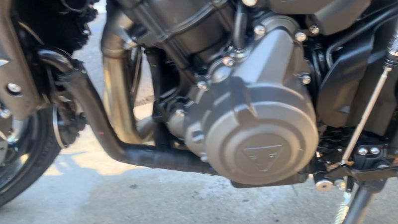 New 2025 Triumph TRIDENT 660 Image 2