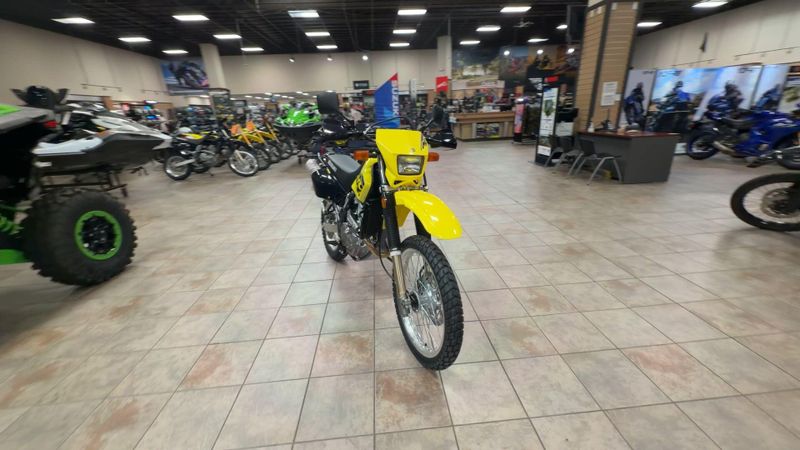 New 2027 Suzuki DR650S Image 3