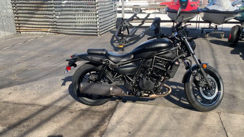 New 2026 Kawasaki ELIMINATOR ABS Image 2