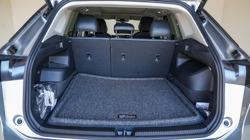 New 2025 Volkswagen Tiguan 2.0T SEImage 11