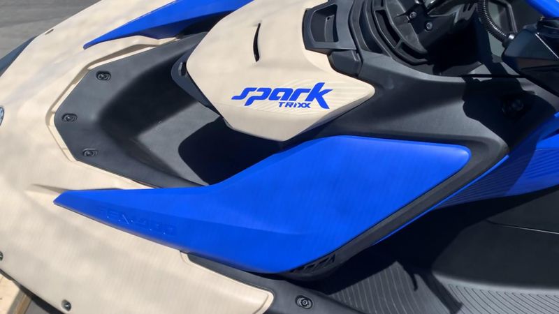 New 2025 Sea-Doo SPARK FOR 3 90 TRIXX Image 2